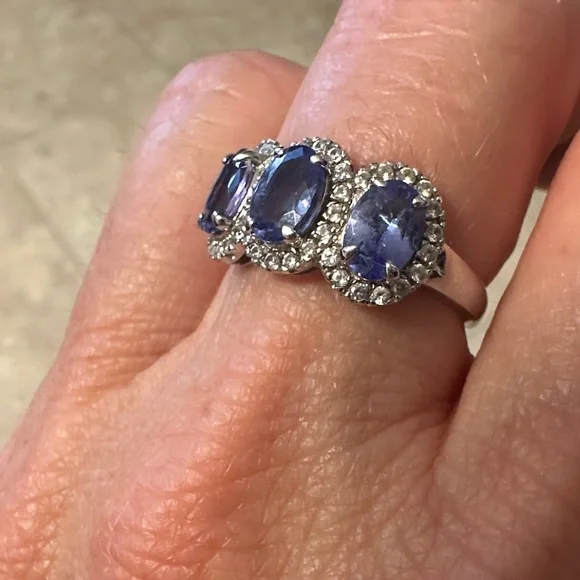 Tanzanite and white zircon ring in 925 sterling silver. Size 8 - Picture 6 of 7